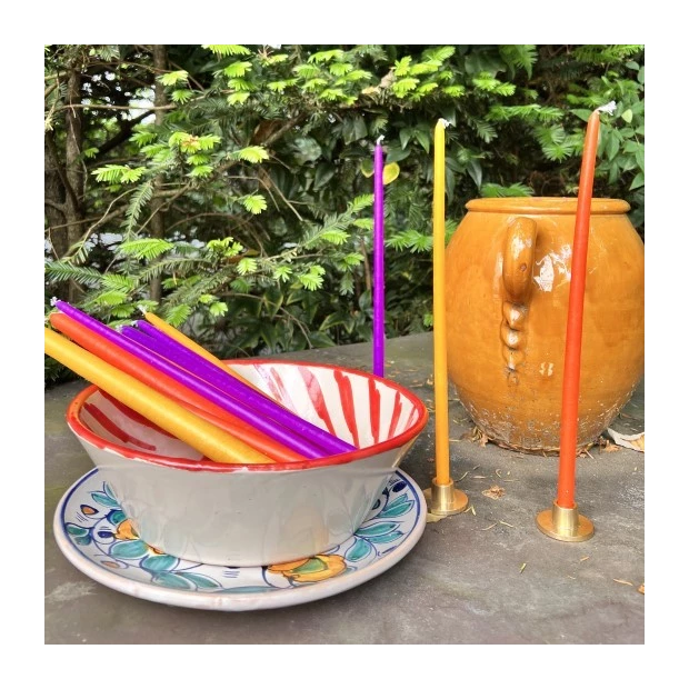 Bougies violettes, orange et corail Maison Pechavy