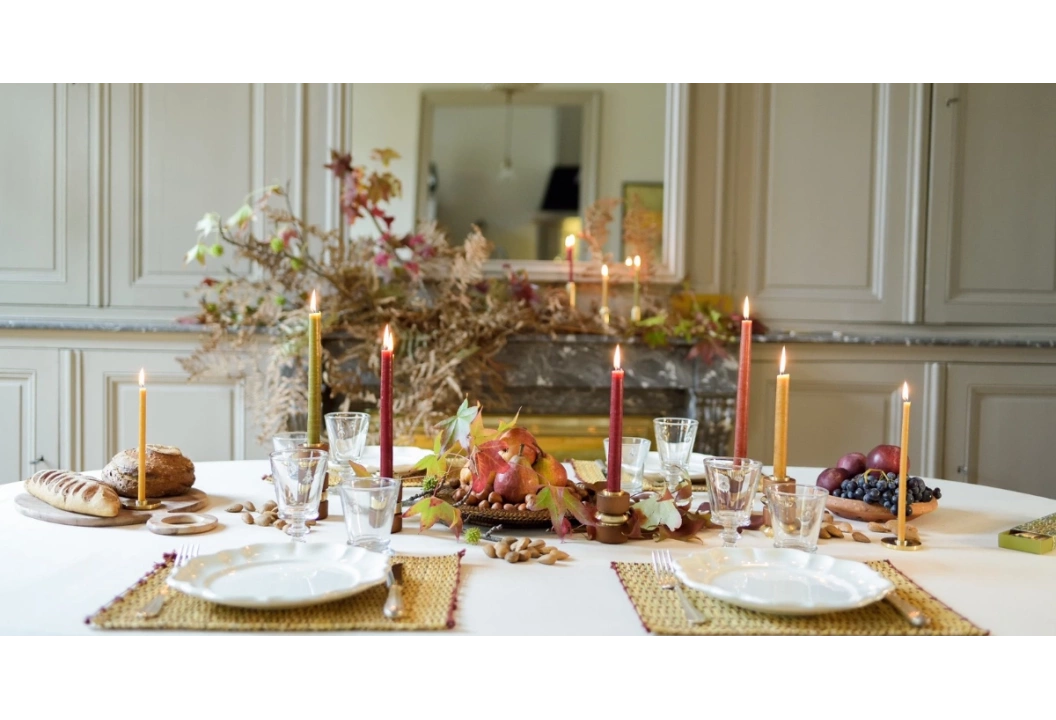 Autumn table